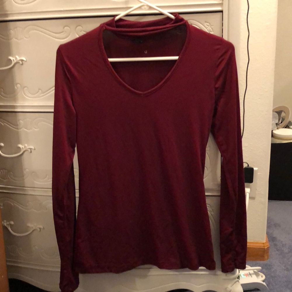 Maroon long sleeve shirt